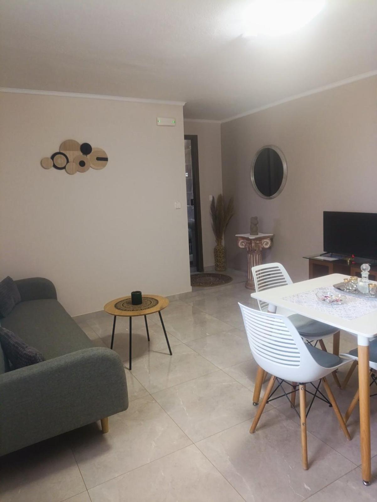 Sunrise Apartment 2 Souda Luaran gambar